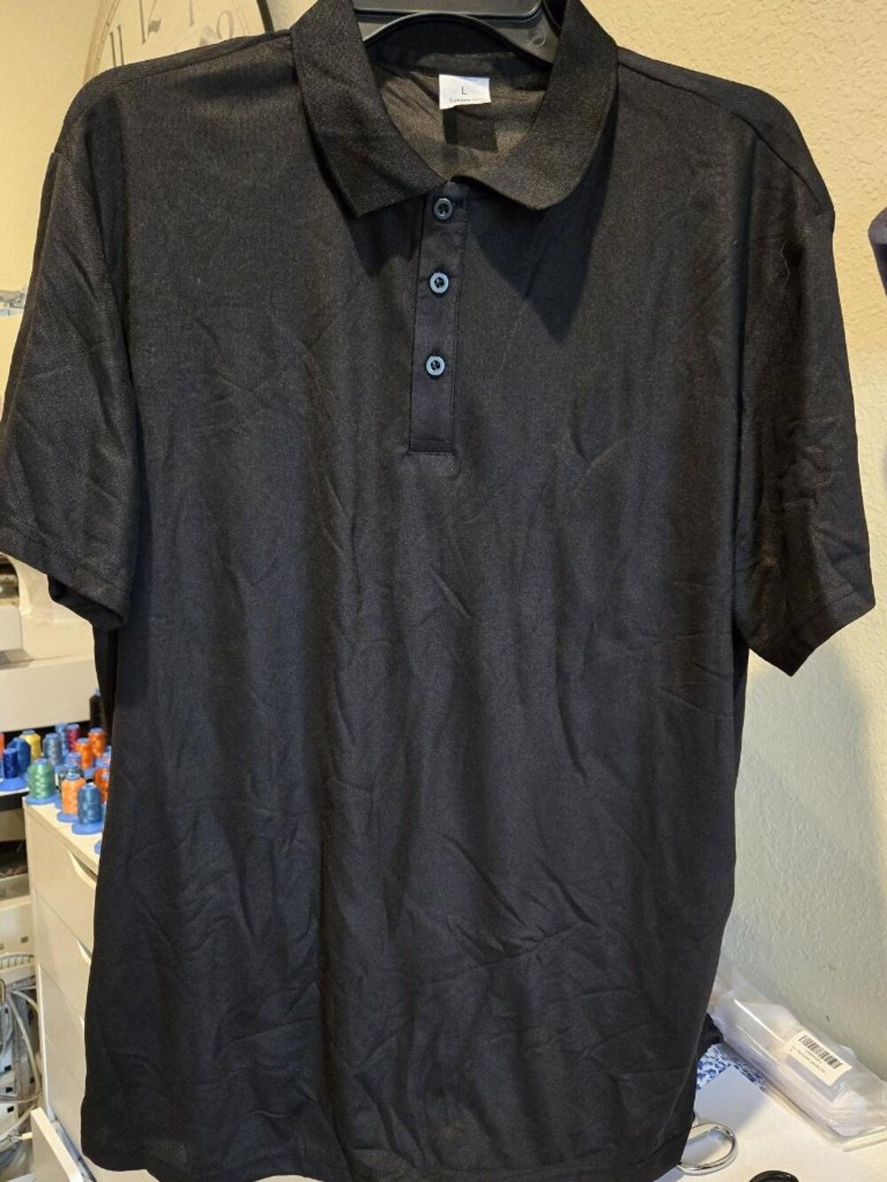 Unbranded Black Pique Polo Shirt with Short Sleeves and 3 Button Placket Size L